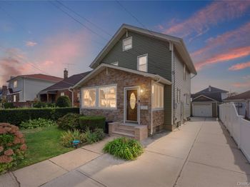 93 Vermont Avenue