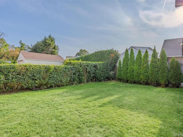 93 Vermont Avenue, Hempstead NY 11550