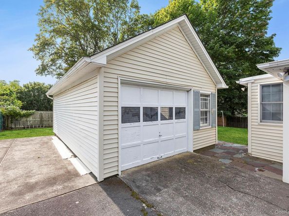 1645 Ruth Road, Mattituck NY 11952