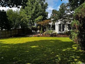 12 Deamer Court, Huntington Station NY 11746