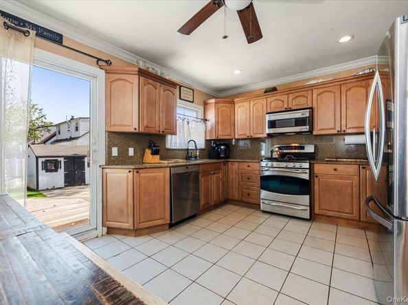1139 Webber Avenue, South Hempstead NY 11550