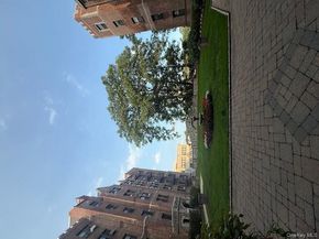 23 Old Mamaroneck Road 2P, White Plains NY 10605