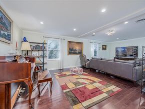 3 Earl Road, Melville NY 11747