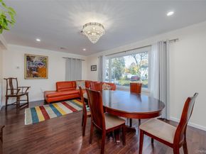 3 Earl Road, Melville NY 11747