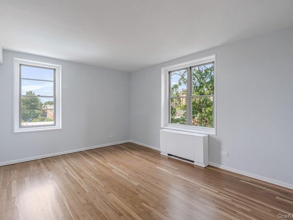 23-20 Bell Boulevard 5F, Bayside NY 11360