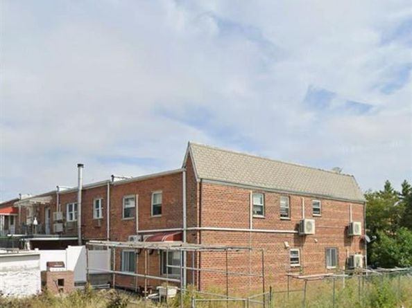25-72 127 St, Flushing NY 11354