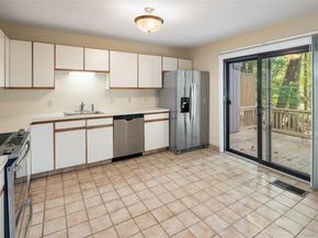 438 Heritage Hills B, Somers NY 10589