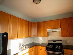 10532 130th Street, Richmond Hill NY 11419