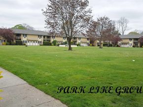 700 Broadway 28, Amityville NY 11701