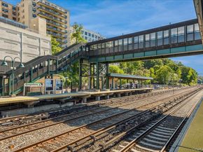 1020 Warburton Avenue 9E, Yonkers NY 10701