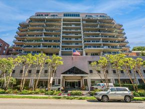 1020 Warburton Avenue 9E, Yonkers NY 10701