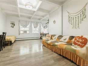 147-57 Charter Road 26D, Briarwood NY 11435