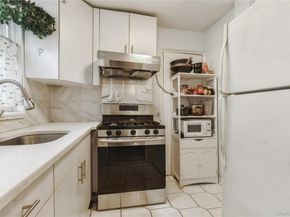 147-57 Charter Road 26D, Briarwood NY 11435