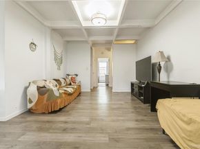 147-57 Charter Road 26D, Briarwood NY 11435