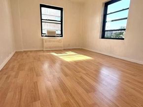 99-60 63rd road APT 5W, Rego Park NY 11374
