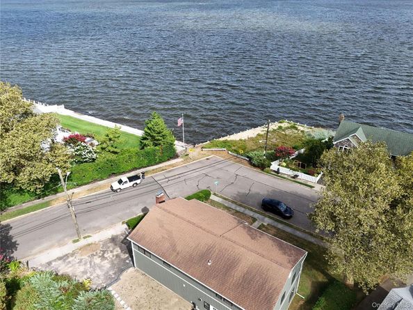 57 Grandview Drive Drive, Blue Point NY 11715