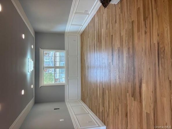 57 Grandview Drive Drive, Blue Point NY 11715