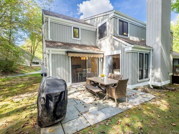 971 Heritage Hills E, Somers NY 10589