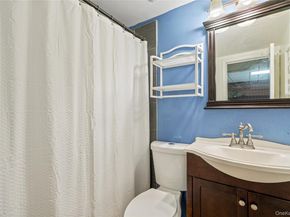 660 Rosevale Avenue, Lake Ronkonkoma NY 11779