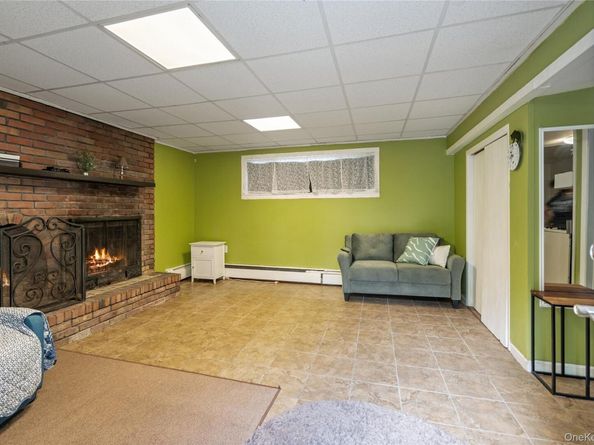660 Rosevale Avenue, Lake Ronkonkoma NY 11779