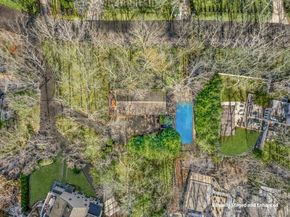 292 Little Fresh Pond Road, Southampton NY 11968