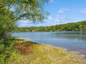 292 Little Fresh Pond Road, Southampton NY 11968