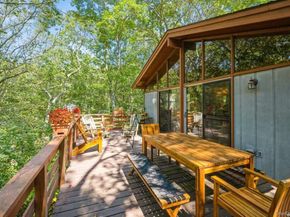 292 Little Fresh Pond Road, Southampton NY 11968