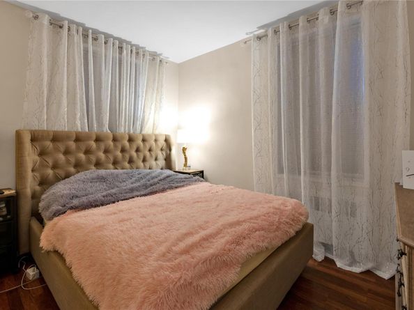 150 W End Avenue 1J, Brooklyn NY 11235