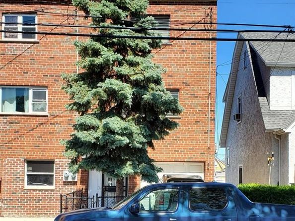 3314 Mickle, Bronx NY 10469