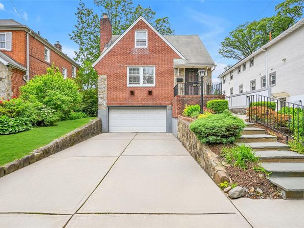 86-32 Avon Street, Jamaica Estates NY 11432