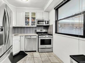 4705 Henry Hudson Parkway W 7F, Bronx NY 10471