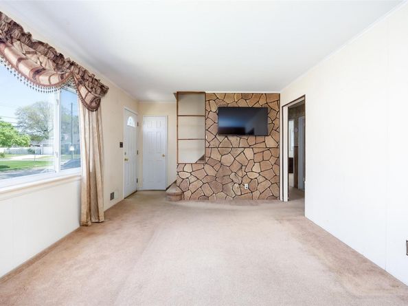 2127 Erma Drive, East Meadow NY 11554