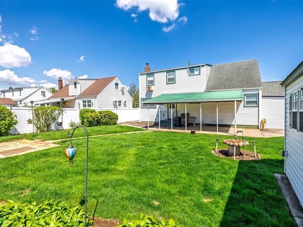 2127 Erma Drive, East Meadow NY 11554