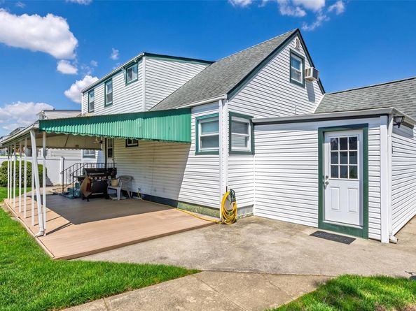 2127 Erma Drive, East Meadow NY 11554