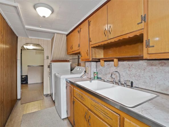 53-24 66 Street, Maspeth NY 11378