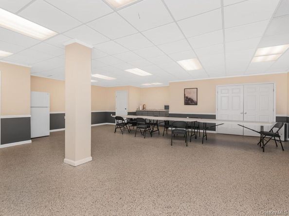 60 White Oak Street 2H, New Rochelle NY 10801