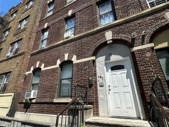 78 Elliott Avenue