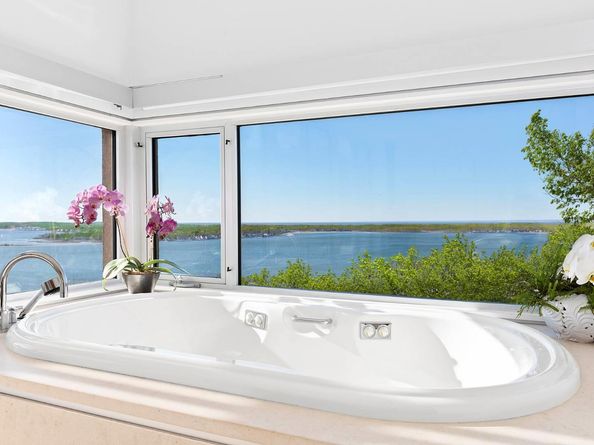 42 Prospect Ave + Part 23 Serpentine Drive, Shelter Island NY 11964