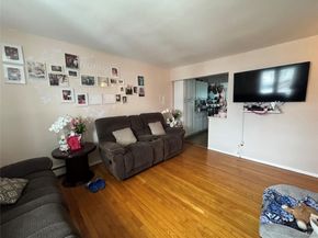 315 Cedar Court, Copiague NY 11726