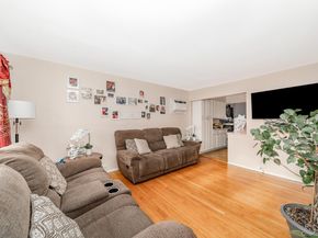 315 Cedar Court, Copiague NY 11726