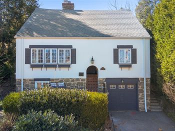 51 Valley Road