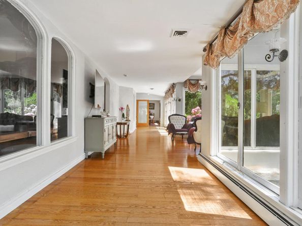 42 N Healy Avenue, Hartsdale NY 10530