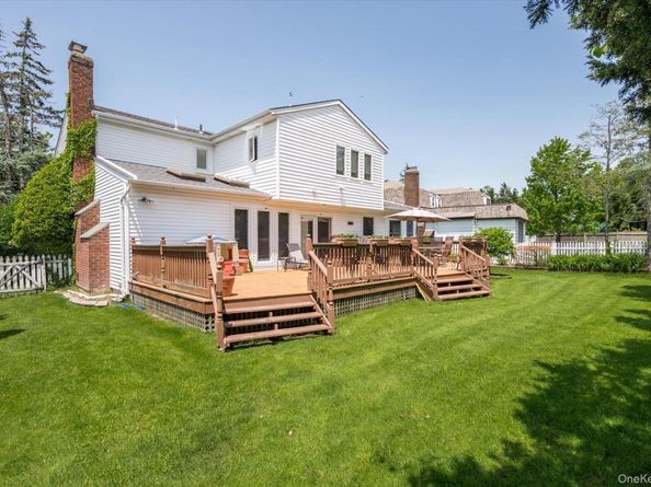 27 Bridle Path, Roslyn NY 11576