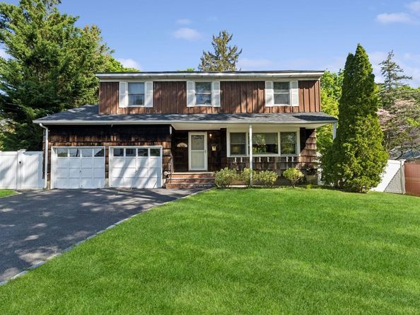 126 Carley Avenue, Huntington NY 11743