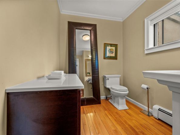 16 High Point Lane, Scarsdale NY 10583
