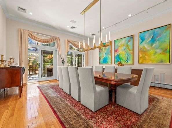 16 High Point Lane, Scarsdale NY 10583