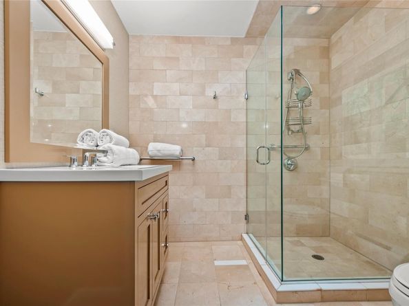 16 High Point Lane, Scarsdale NY 10583