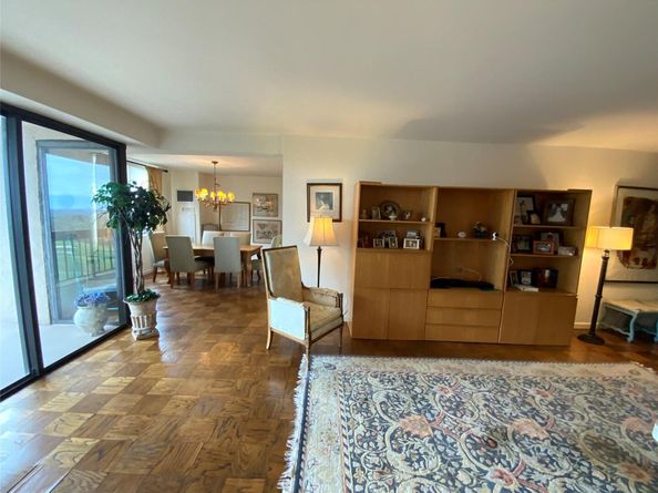 27110 Grand Central Parkway 20K, Floral Park NY 11005