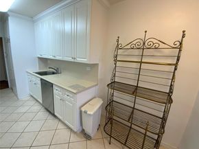 27110 Grand Central Parkway 20K, Floral Park NY 11005