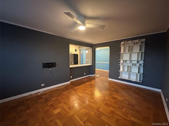 470 N Broadway B27, Yonkers NY 10701